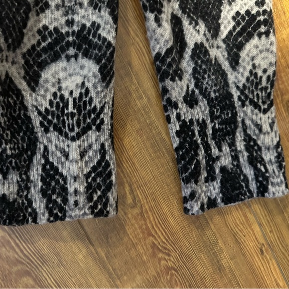 Equipment cashmere sweater - Picture 6 of 6